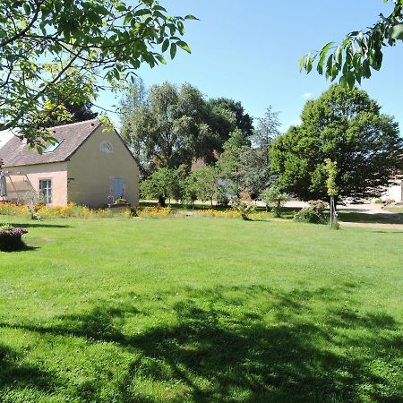 Gite De La Hertaudiere Montbizot Exterior foto